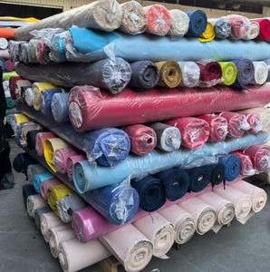 100% <span class=keywords><strong>Polyester</strong></span> Oxford Vải PVC lớp phủ chống tĩnh 600D sợi đếm không thấm nước Trọng lượng trung bình stocklot cho xe ô tô may mặc lều - Product Image 1