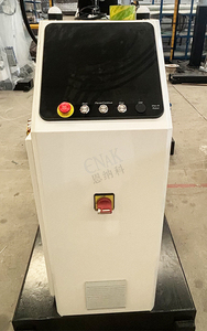 Kol labor atives Palettier system mit automat isierten automatischen Staplern für pneumatische Manipulator arme - Product Image 5