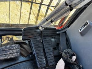 Excavatrice sur chenilles hydraulique Doosan DX140 modèle 2023, 14 tonnes, moteur, boîte de vitesses, PLC, en excellent état, vente chaude - Product Image 4