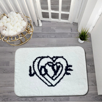 Design personnalisé antidérapant tufté motif jacquard tapis de bain en microfibre lavable en machine tapis géométrique alphabet pour la maison salle de bain