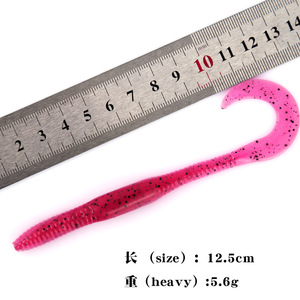 Señuelo de Pesca de Silicona Morado de 12.5cm y 5.6g, Tipo Larva con Cola Rizada, para Pesca de Lubina en Agua Dulce, Señuelos Biónicos Suaves - Product Image 2