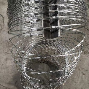 Alambre de púas tipo <span class=keywords><strong>concertina</strong></span> BTO-22 de Dingzhou Five-Star Metals, galvanizado en caliente, certificado ISO9001 para seguridad - Product Image 2