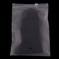 Sac à fermeture éclair transparent mat personnalisé sac d'emballage givré en plastique zip-lock pour vêtement