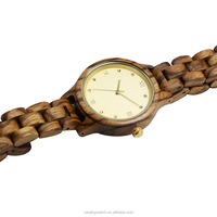 Jam Tangan Dial Hitam Wanita Set Perhiasan Anting Jam Tangan Berlian Set Hadiah Mewah Jam Tangan Kayu Kustom Quartz