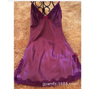 Vestido de dormir de satén para mujer, ropa de dormir sin mangas de tela suave para mujer, opciones de colores gris, rojo, negro, morado, blanco, rosa y azul - Product Image 3
