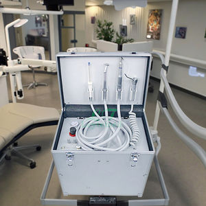 Unidad Dental Médica Portátil LTDC08 Multifunción para Clínica con Pieza de Mano Móvil de Alta y Baja Velocidad - Product Image 3