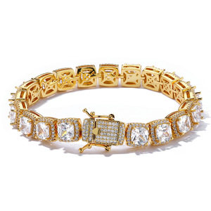 Pulseras de Moissanita con Corte Esmeralda de 10mm, Corte Escalonado, Pavé, Plata S925, Chapado en Oro Real de 18K, Joyería Hip Hop Personalizada, B2B OEM - Product Image 5