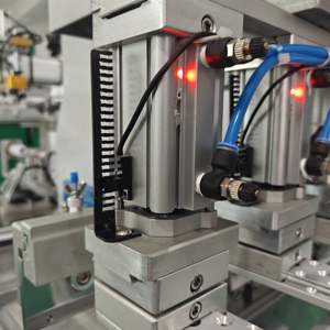 Nouveau design d'imprimante à servo tampon <span class=keywords><strong>6</strong></span> couleurs entièrement automatique avec têtes indépendantes pour gobelets en plastique bouteilles cosmétiques en verre jouets - Product Image 2