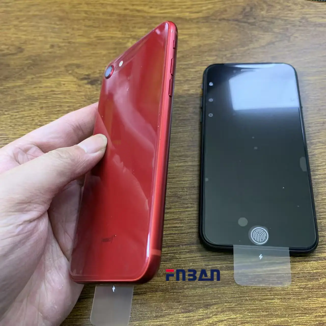 Unlocked Original  Factory Wholesale Used I-Phone Se 2022  64g 128g 256g   Good Condition with Touch Screen Low Price