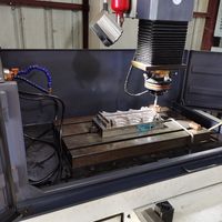 Machine de moulage par soufflage de bouteilles en laiton/cuivre moulé sur mesure pour les fabricants de détergents Fabricants de bouchons pharmaceutiques Moule de bouteilles en plastique