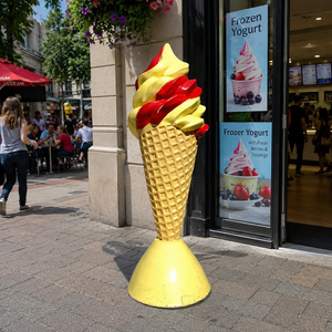 Statua in Resina per Esterni, Sculture in Resina, Insegna Rossa e Gialla per Gelateria e Negozio <span class=keywords><strong>di</strong></span> Yogurt Gelato - Product Image 1