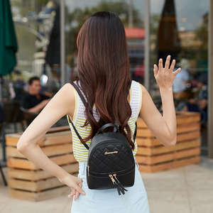 Nuovo Prodotto 2026 Mini <span class=keywords><strong>Zaino</strong></span> da <span class=keywords><strong>Donna</strong></span> Prezzo all'Ingrosso Borsa a Tracolla <span class=keywords><strong>Zaino</strong></span> Scolastico per Studenti <span class=keywords><strong>Piccolo</strong></span> <span class=keywords><strong>Zaino</strong></span> - Product Image 4