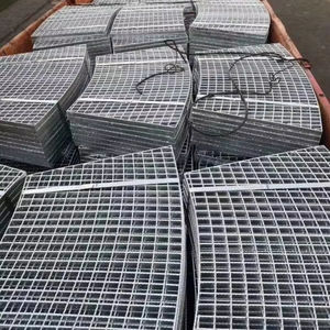 Matériau de construction <span class=keywords><strong>Caillebotis</strong></span> en acier galvanisé à chaud pour tranchée de pluie pour marches de sol Écran de clôture - Product Image 1