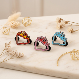 Pin de Metal Para Sombrero a Bajo Precio Listo Para Enviar Al Por Mayor Esmalte Suave Suministro Inmediato Decoración de Marco Para Sombrero Pin Para <span class=keywords><strong>Gorra</strong></span> de Béisbol Pines de Dibujos Animados Para <span class=keywords><strong>Gorra</strong></span> - Product Image 5