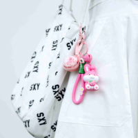En gros Porte-clés Pendentif Breloque de Sac Rose Éternelle Lapin Fraise Mignon Fête des Mères Remise de Diplôme