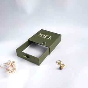 Boîte à bijoux cadeau en papier de carton rigide à glissière avec logo personnalisé vert herbe unique Boîte à bijoux à <span class=keywords><strong>tiroir</strong></span> Emballage de boucles d'oreilles et de colliers - Product Image 4
