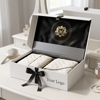 Boîte cadeau rigide magnétique de luxe personnalisée avec logo, étanche, portable, en forme de livre, avec ruban satiné et processus de dorure pour vêtements