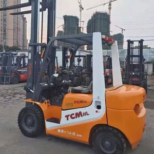 Nouveau chariot élévateur à fourche diesel TCM de 3 tonnes, fonctionnement manuel, pour usage commercial, avec garantie d'un an, à vendre - Product Image 1
