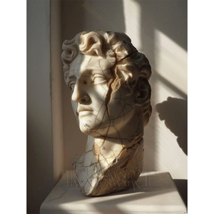 Sculture Nordiche di Maschere Umane Antiche per Decorazione di Taverne e Caffè, Anche come Pezzi da Terra - Product Image 4