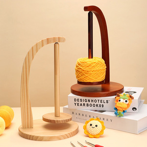 Support en bois massif pour pelotes de laine avec base magnétique pour tricot, crochet, distributeur de <span class=keywords><strong>fil</strong></span>, organisateur d'artisanat DIY - Product Image 2
