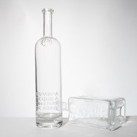 Botella de Vidrio Transparente Redonda Personalizada con Grabado, Capacidades de 700ml/375ml/750ml, Tapa de Rosca para Whisky, Vodka, Tequila, Ron y Licores