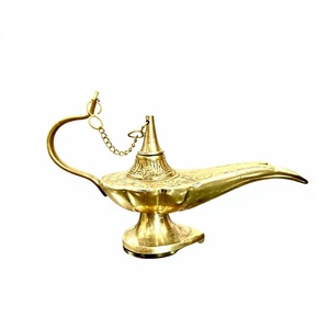Lampe Aladdin en laiton artisanale, style magique arabe, lampe décorative pour la maison, le mariage, le bureau, la décoration de table, objet de collection - Product Image 1