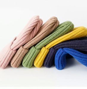 Gorro de Punto de Alta Calidad para Invierno, Hecho con Pelo de Alpaca. Gorro de Lana Personalizable de Color Sólido para Hombre y Mujer - Product Image 6