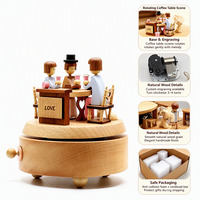 Caja Musical de Madera de Haya Natural con Movimiento Sankyo de 18 Notas, Giratoria, para Parejas, con Grabado Personalizado, para San Valentín o Bodas