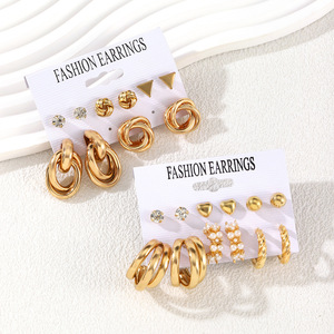 Juego de Aretes de Moda, Chapados en Oro, Geométricos, con Imitación de Perla, Aleación de Zinc, Joyería de Fiesta para Mujer, Estilo Moderno - Product Image 1