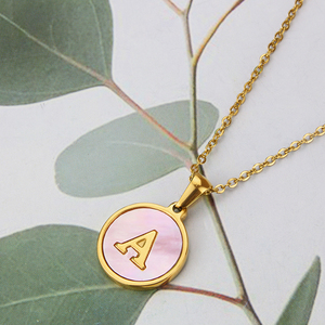 Dây Chuyền Cho Phụ Nữ Mới Đến Vỏ 2023 Vòng Cổ Thép Không Gỉ Vòng Cổ 26 inital <span class=keywords><strong>B</strong></span>ảng Chữ Cái Thư Phụ Nữ Quà Tặng - Product Image 3