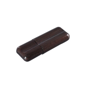 Estuche para Cigarros de Cuero con Clip de Fibra de Carbono Boshiho Travel - Product Image 3