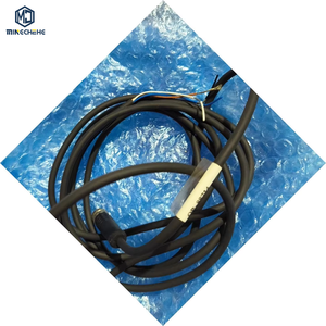Machine de compression rotative de haute précision OP-88714 pour le formage de matériaux industriels avec contrôle de pression réglable et double mode - Product Image 1