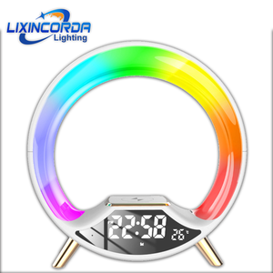 Altavoz de música, cargador inalámbrico, lámpara de noche LED, reloj despertador, escritorio, luz nocturna, ambiente regulable, lámpara de mesa LED RGB - Product Image 1