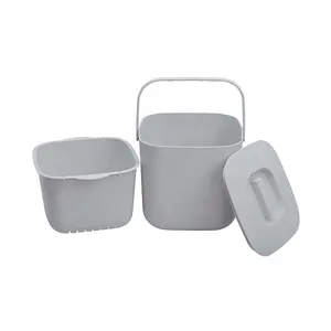 4L小さなプラスチック製の正方形のキッチン食品廃棄物堆肥ビン、カバーとハンドル、排水バスケット付き