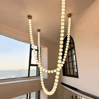 Lustre en perles de luxe à la française, luminaire suspendu moderne pour escalier, lustre à boules de verre rondes pour hall d'hôtel, villa, foyer