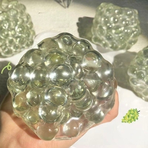 Balle géante en cristal froissé, jouet anti-stress en TPR fait à la main pour les filles et les garçons de 5 à 7 ans - Product Image 3