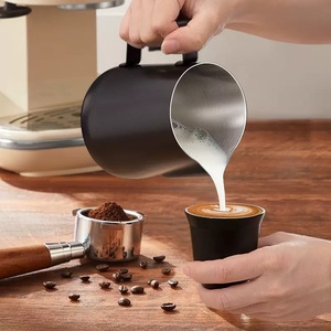 Brocca per Montare il <span class=keywords><strong>Latte</strong></span> in Acciaio Inox, Caraffa per <span class=keywords><strong>Latte</strong></span> Art, Brocca per Schiumare il Caffè, Tazza per <span class=keywords><strong>Latte</strong></span> Espresso da Barista, Accessori per Casa e Caffetteria - Product Image 2