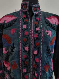 Chaqueta Suzani Exclusiva Bordada a Mano, Chaqueta Suzani de Algodón, Tela TNT, Abrigo Suzani Bohemio para Mujer, Chaqueta Suzani Bordada SALT - Product Image 6