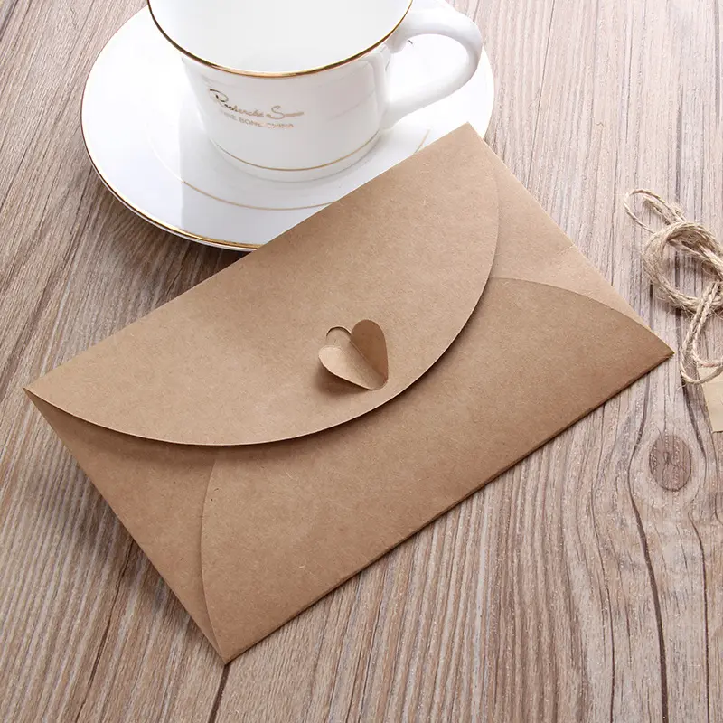 Creative retro kraft paper dried flower blessing message cards wholesale birthday and Christmas greeting cards