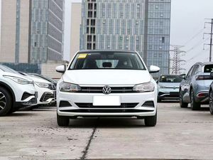 2023 pour VW Polo Plus 1.5L Auto Panoramic Enjoy Edition <span class=keywords><strong>Voiture</strong></span> d'occasion économe en carburant et facile à garer pour les trajets quotidiens en ville - Product Image 2