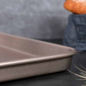 9-Inch 11-Inch 13-Inch Gold Non Stick Baking Pan Rectangle Cake Pans Carbon Steel Oven Safe Home Use Black And Gold - Product Image 3