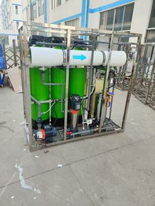 Sistema de Tratamiento de Agua de 1000 LPH con Ósmosis Inversa, Membranas RO <span class=keywords><strong>4040</strong></span> o 8040 Disponibles para un Tratamiento Eficaz del Agua Dura - Product Image 4
