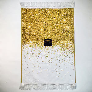 Fourniture d'usine moderne le tapis de prière de mosquée le plus populaire le plus vendu et <span class=keywords><strong>les</strong></span> tapis <span class=keywords><strong>pour</strong></span> la couverture de culte musulman - Product Image 3