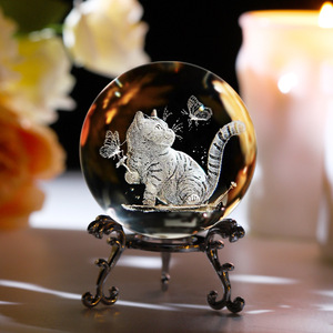 Venta al por Mayor de Bolas de <span class=keywords><strong>Cristal</strong></span> Blancas con Patrón de Gatos, Base de Metal, Venta Directa de Fábrica, Regalo de Navidad Personalizado Tallado para Niños - Product Image 6