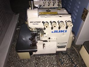 उपयोग किए गए जुकिस 6716 उच्च गति दो सुई 5-थ्रेड सुरक्षा सिलाई ओवरलॉक सिलाई मशीन - Product Image 2