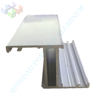 Profilés d'extrusion en aluminium gris argenté pour la fabrication de fenêtres et portes coulissantes colombiennes/costaréennes