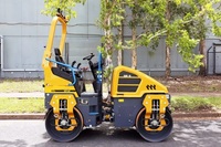 Compacteur vibrant tandem mini XD120, charge linéaire statique 115-125N/cm, pour la pose de revêtements routiers de petite envergure et la construction de routes communautaires