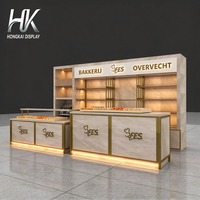 Ensemble de vitrines de présentation pour boulangerie, écologiques, durables, avec finition marbre, cadre en métal doré et base éclairée par LED, pour les boulangeries et pâtisseries