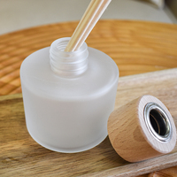 Vente en gros de pot de bougie en verre personnalisé vide de haute qualité écologique bouteille diffuseur de roseau pour la décoration intérieure