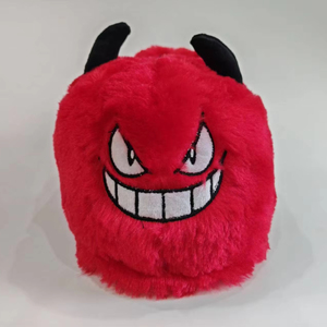 Soffice Pigiama Invernale con Stampa Diavolo Rosso, Leggero con Fodera in Cotone, Peluche per Donna - Product Image 1